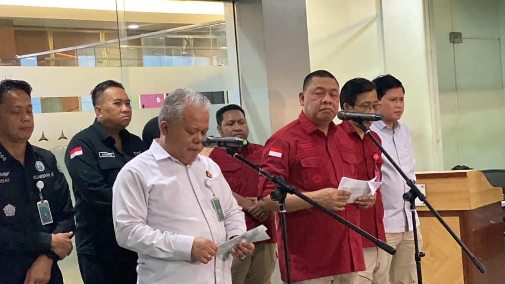 Kapuspenkum Kejagung Harli Siregar menyebut kerugian negara dalam kasus dugaan korupsi tata kelola minyak mentah oleh Pertamina Patra Niaga sebesar Rp193,7 triliun baru dihitung hanya di 2023.