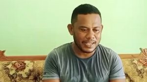 Ketua Panitia (Dude Marlin)
